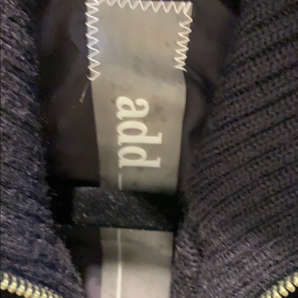 Add Short Down Jacket With Fur Hood Size Small - image 4